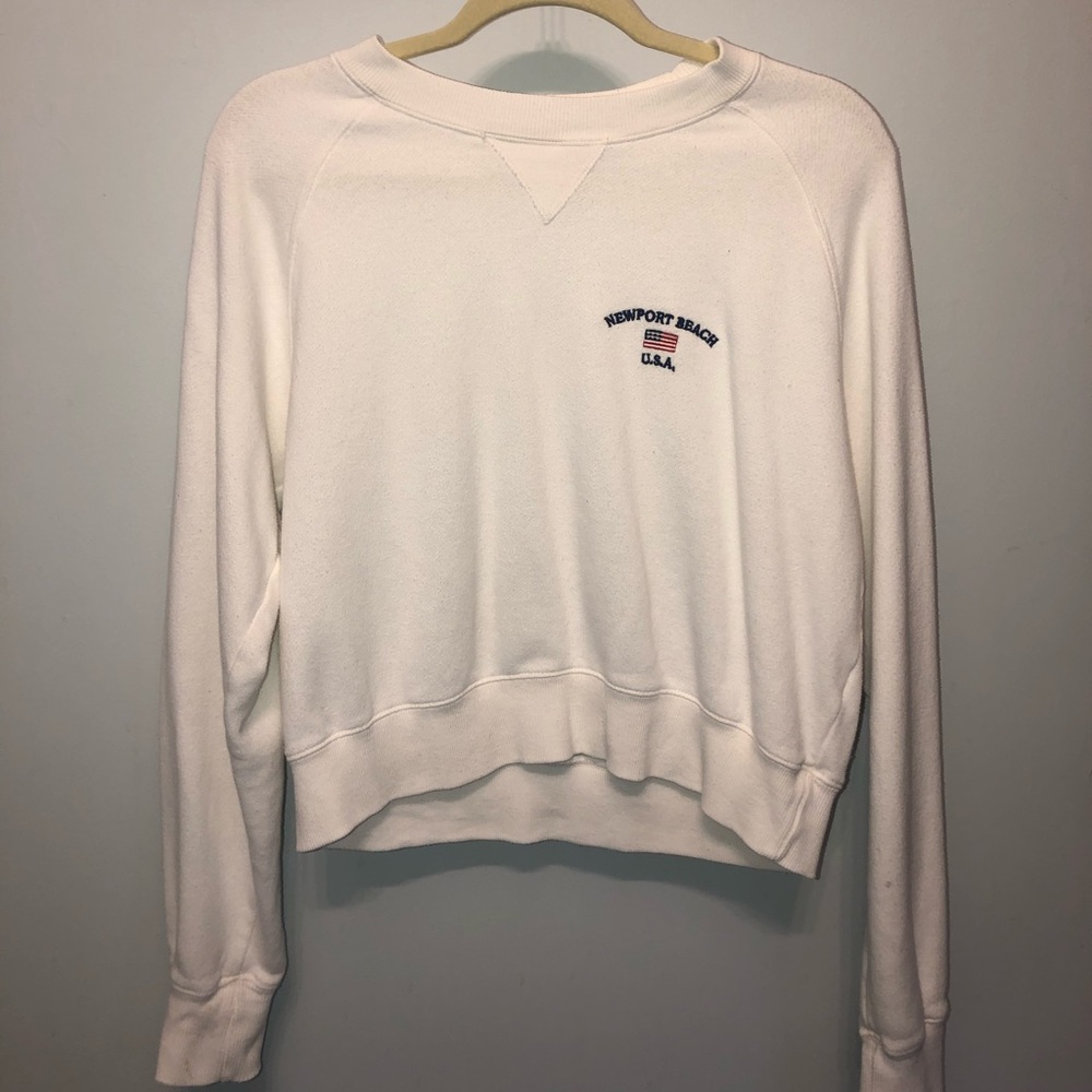 Brandy Melville Crew Neck Sweatshirt